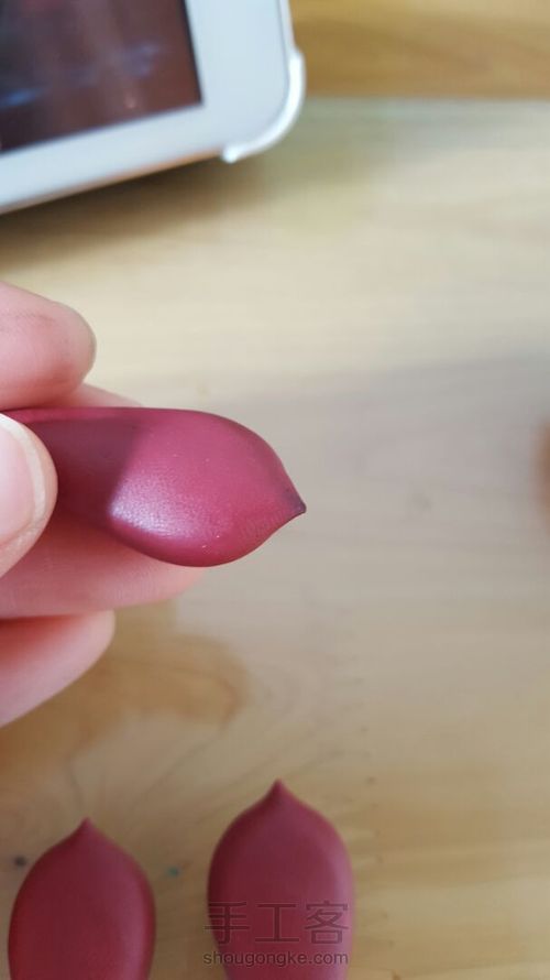 软陶多肉盆栽血色因地卡 第5步