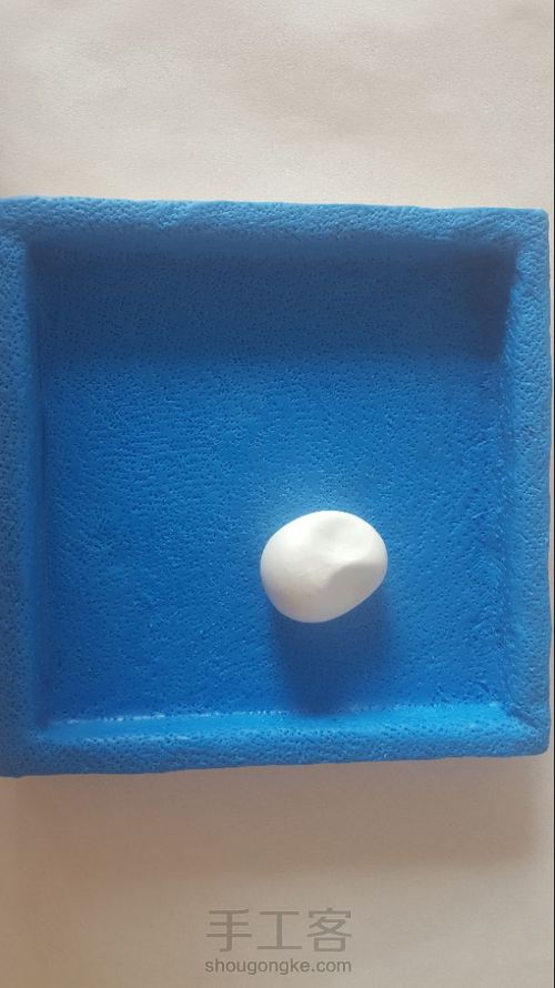 粘土/软陶插画飞向太空的小狗 第4步