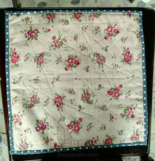 漂亮的毛线垫子 第12步