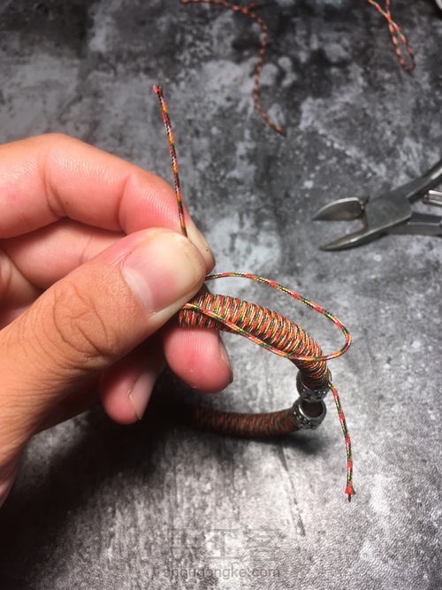 【西藏鸡血藤制作绕线】变废为宝 第17步