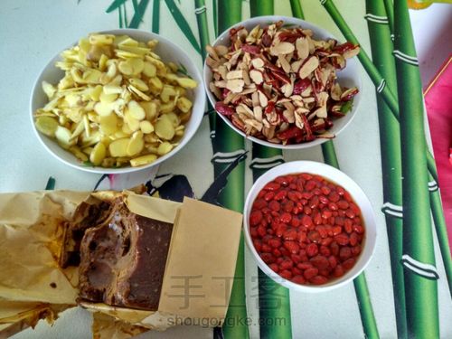 红糖姜枣茶 第1步