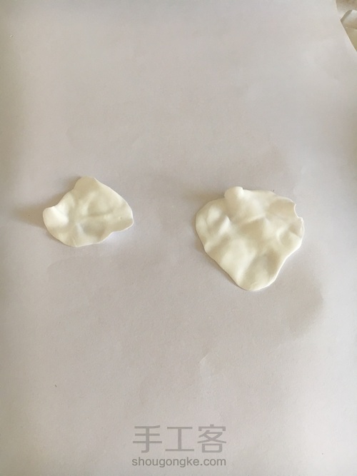 模仿手工课里的一个姐姐做的装饰画 第1步