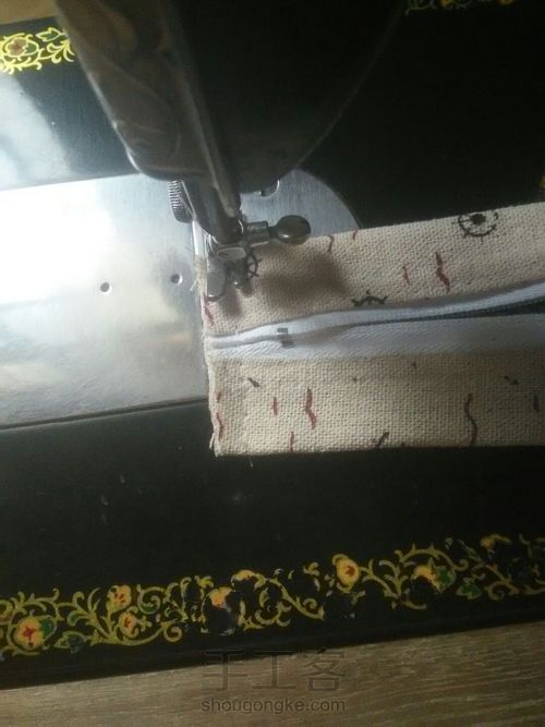 布艺笔袋文具盒 第15步