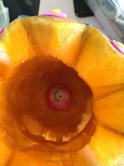 挖个南瓜灯 第12步