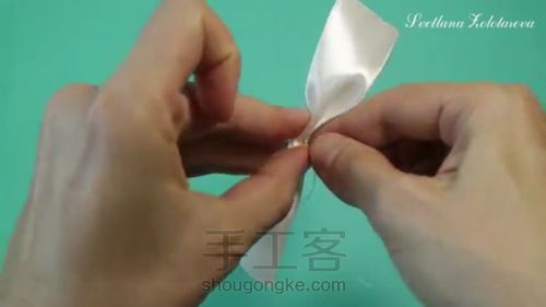 丝带蝴蝶结头饰 第18步