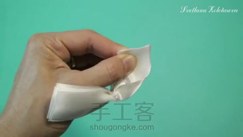 丝带蝴蝶结头饰 第28步