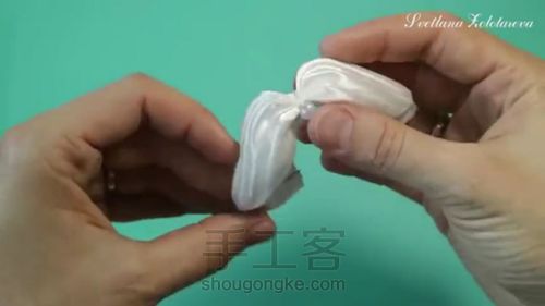 丝带蝴蝶结头饰 第34步