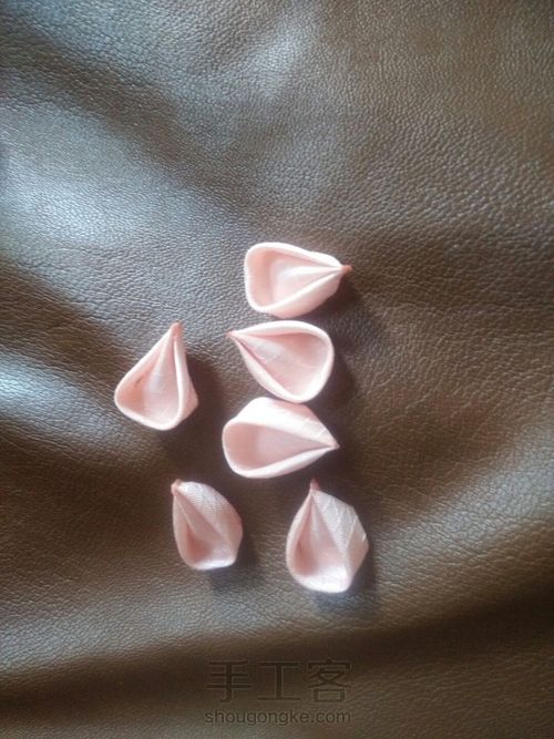 流苏胸针 第14步