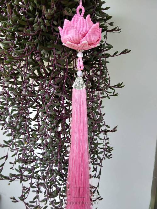 莲花六瓣花托教程 第1步