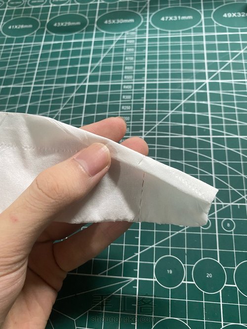 纸巾玫瑰 第7步