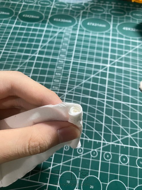 纸巾玫瑰 第8步