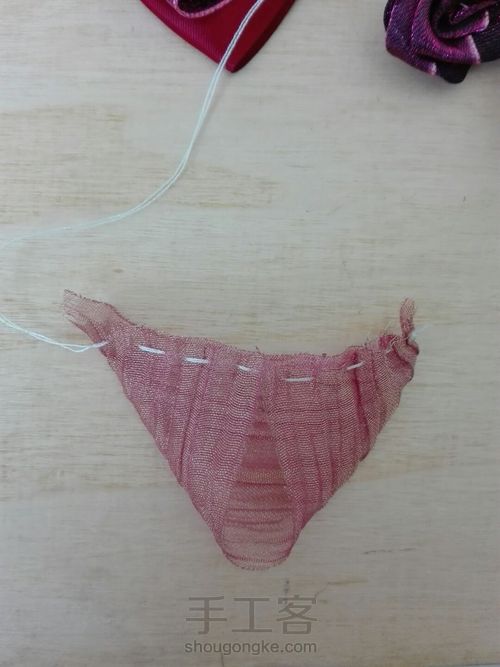 玫瑰🌹发夹 第4步