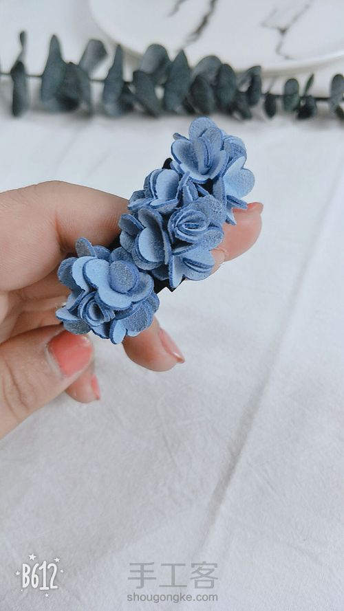 进口鹿皮绒花朵皮圈 第10步