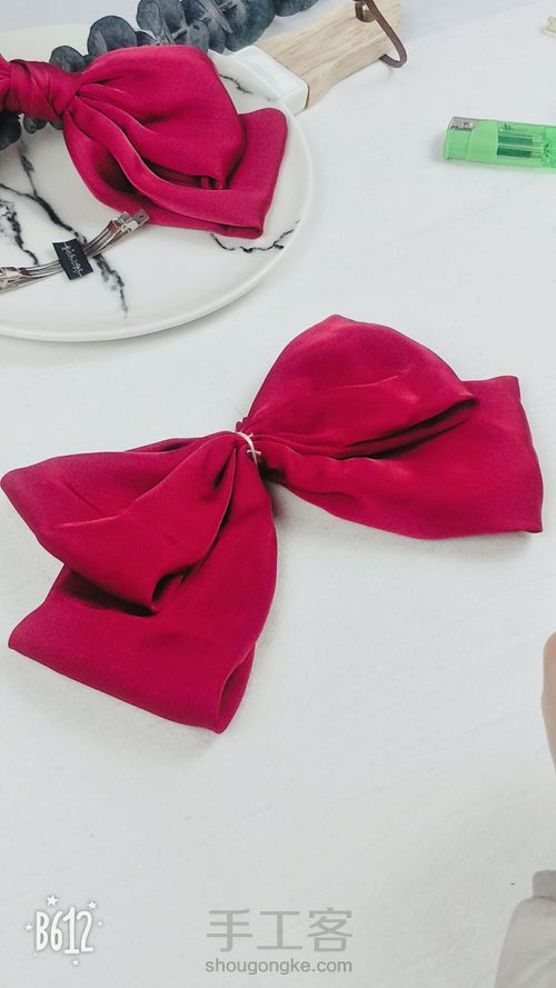 缎面大蝴蝶结 第11步