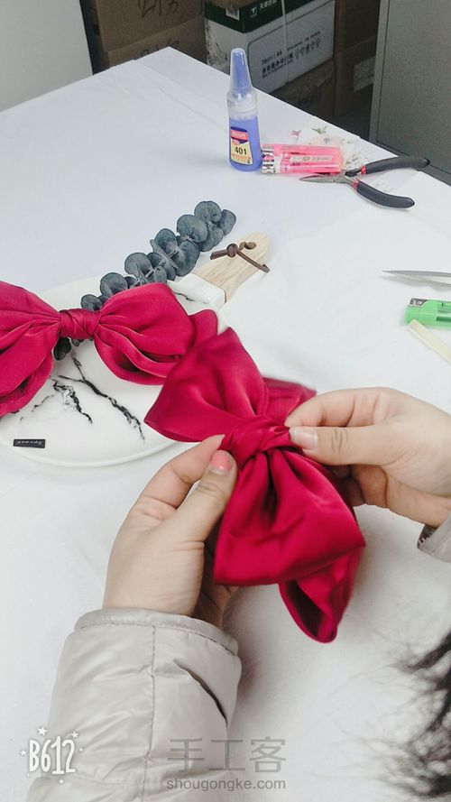 缎面大蝴蝶结 第13步