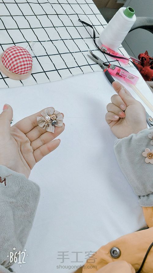可爱小熊胸针 第10步