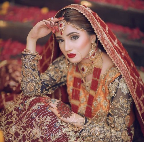 【宁·圖集】精致的巴基斯坦刺绣礼服 第12步