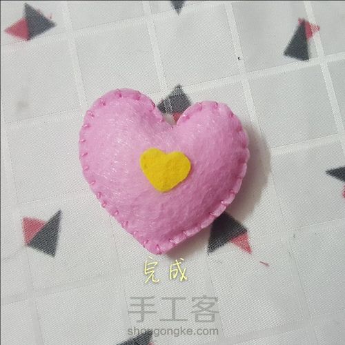 不织布小爱心 第5步