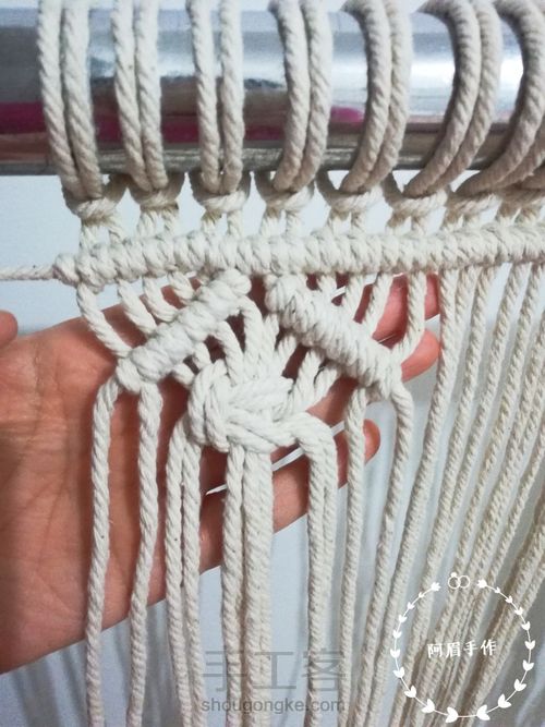 Macrame 抱枕 第6步