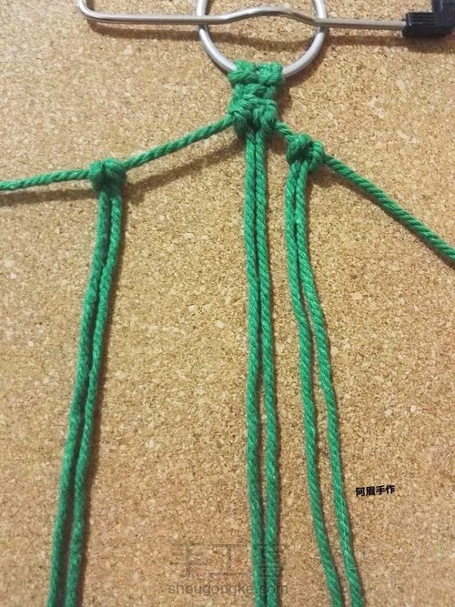 Macrame  圣诞树系列七绿野仙踪 第2步