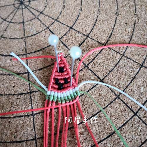 绳编耳坠—小西瓜 第21步