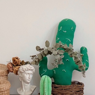 原创 布头变创意仙人掌小摆件