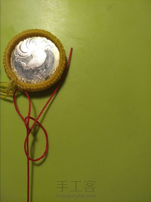 鸡宝宝的手工鸡。 第11步