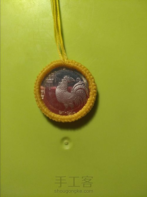 鸡宝宝的手工鸡。 第8步