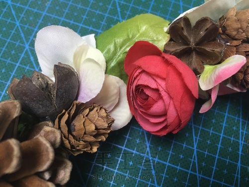 松塔花环之山茶花版 第23步