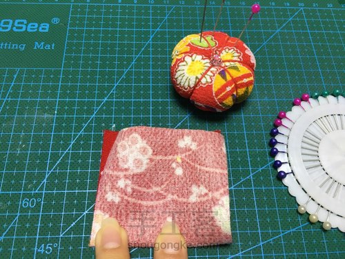 流苏薰衣草香包 第5步