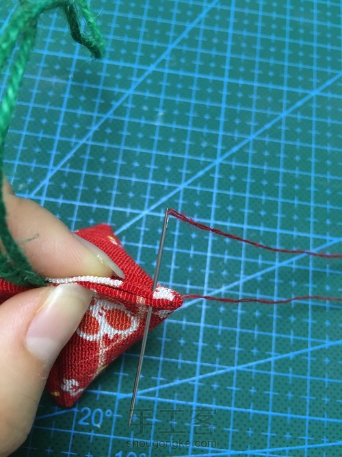 流苏薰衣草香包 第15步