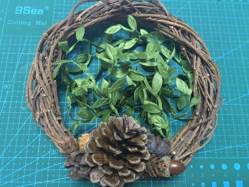 松塔花环之圣诞款 第5步