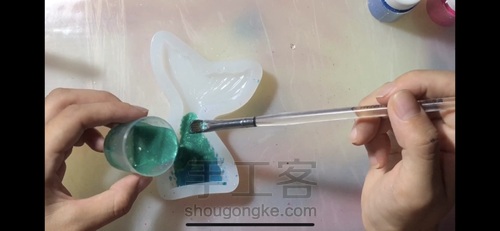 【滴胶】来个不透明深色鱼尾 第4步