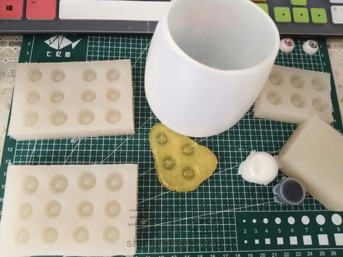 bjd树脂眼底座 第1步