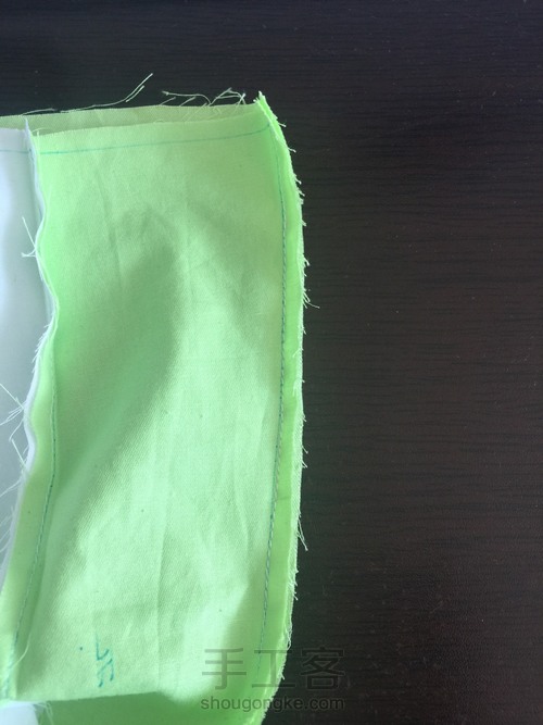 清新无袖连衣裙 第9步