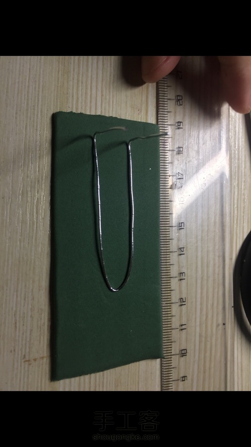 论如何自制一个猫咪手机架 第5步