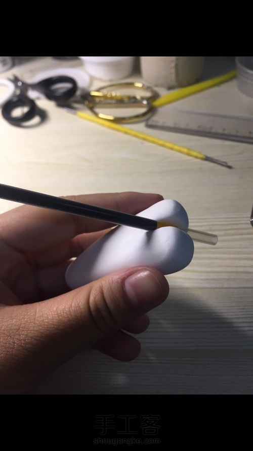 论如何自制一个猫咪手机架 第16步