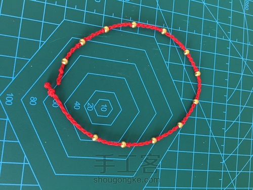 红绳小金豆脚链 第8步