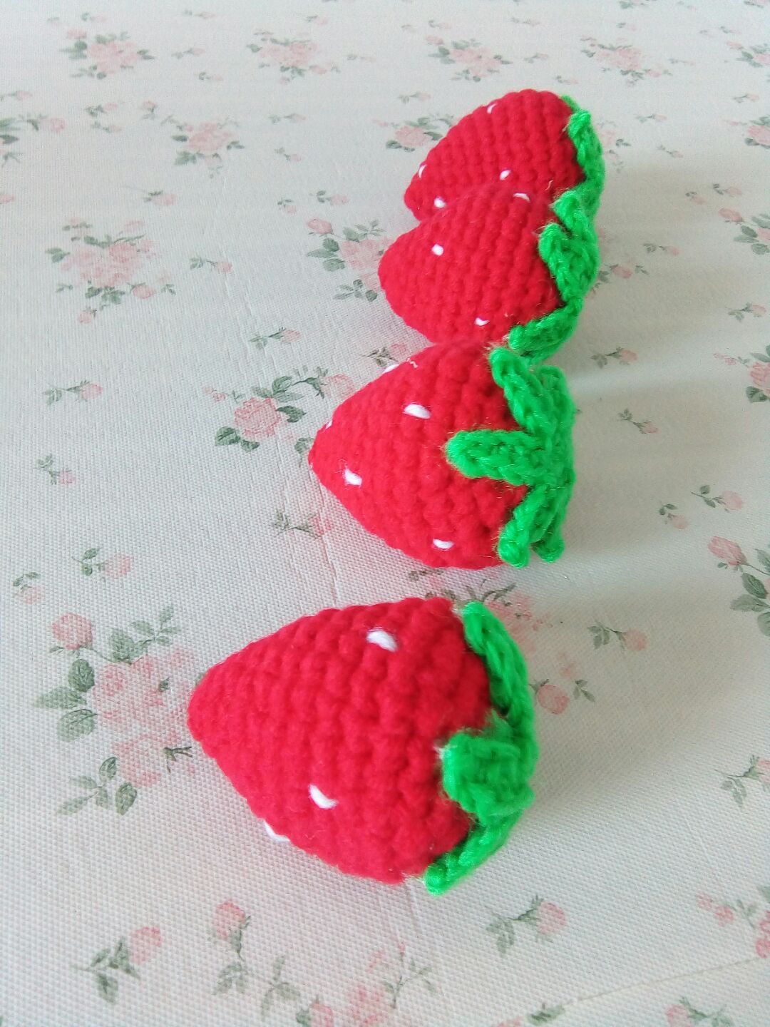 草莓钩织教程