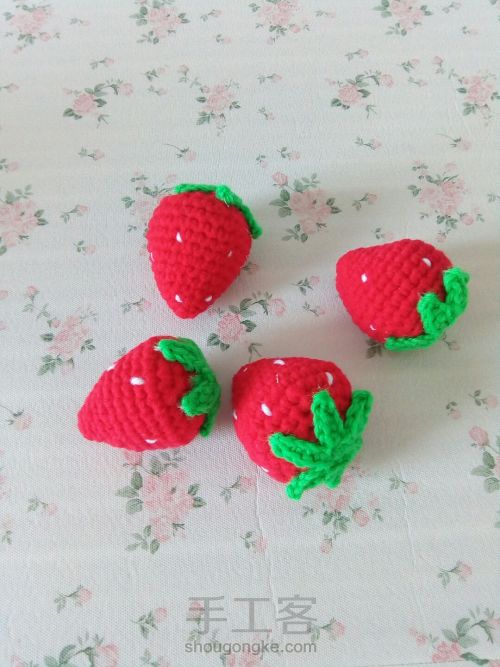 可爱小草莓 第1步