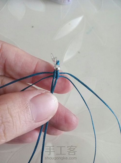 简单雅致的小耳坠 第2步