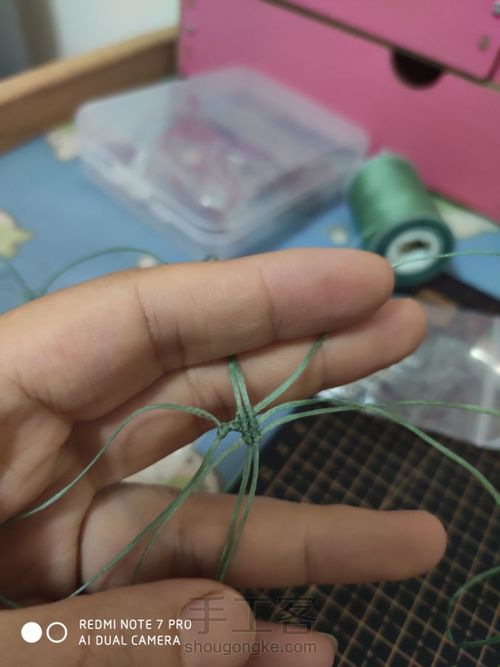 白玉平安扣耳环 第2步