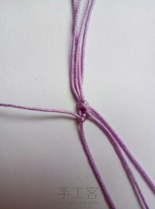 简单编织手绳 第4步