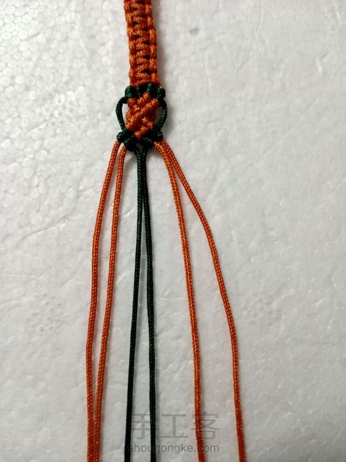 斜卷结手链（Q） 第7步