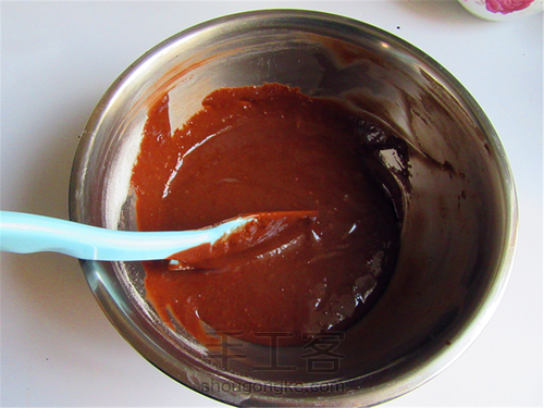 圣诞驯鹿蛋糕 第4步