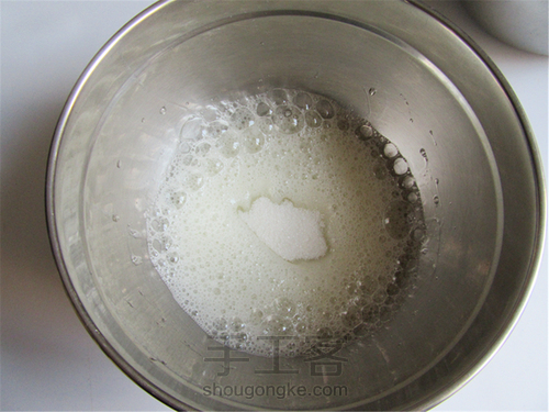 圣诞驯鹿蛋糕 第5步