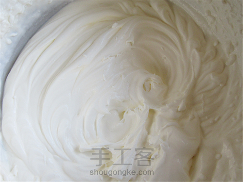 圣诞驯鹿蛋糕 第9步