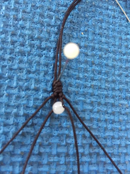 结绳珠饰 转运时尚手链 第8步