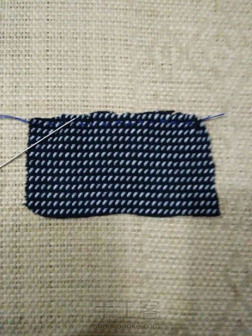 迷糊娃娃衣服 第1步