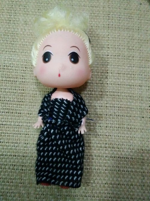 迷糊娃娃衣服 第10步